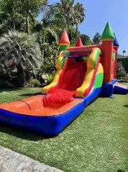 CASTLE BOUNCE HOUSE & SLIDE WET