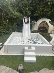 78580891308 B9386E72 813B 4A67 AC8C 06163D4ADBBC 1764116277 White Ball Pit