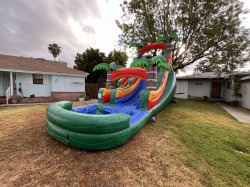 18Ft Emerald Fire Slide WET IMG 5141 1716959434 1 18Ft Emerald Fire Slide WET